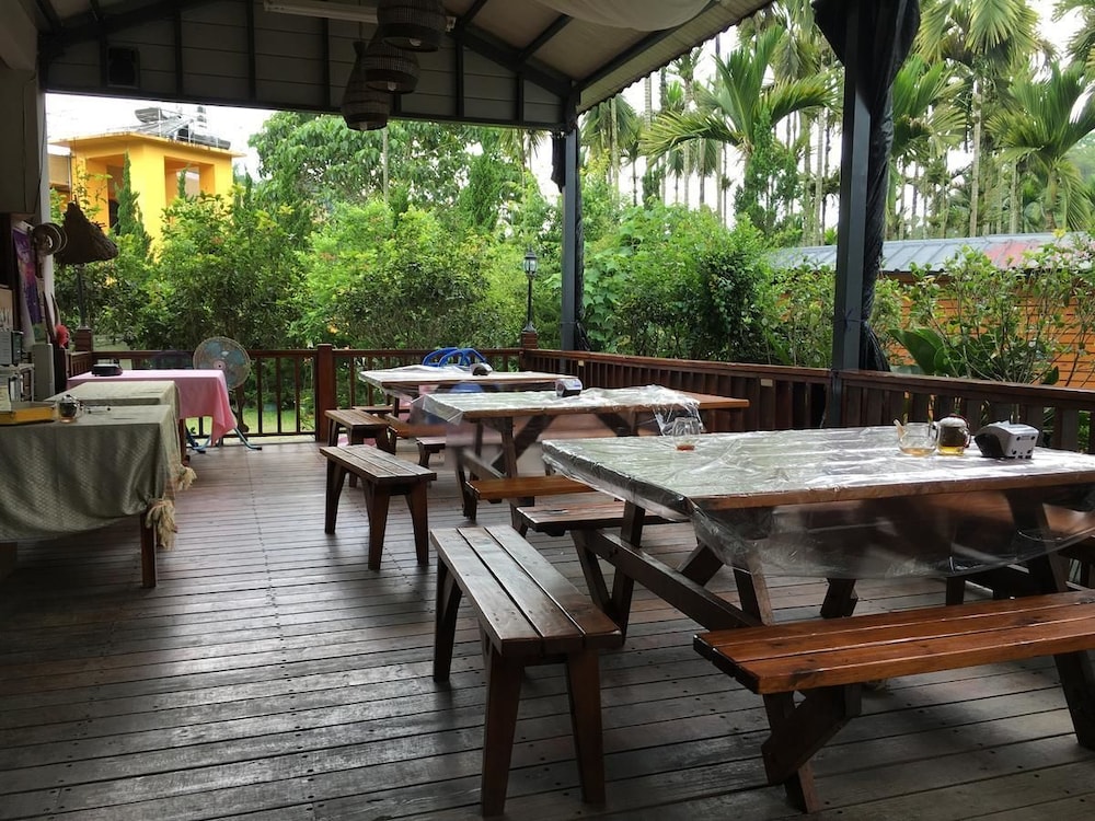 Youshuixiang B&B
