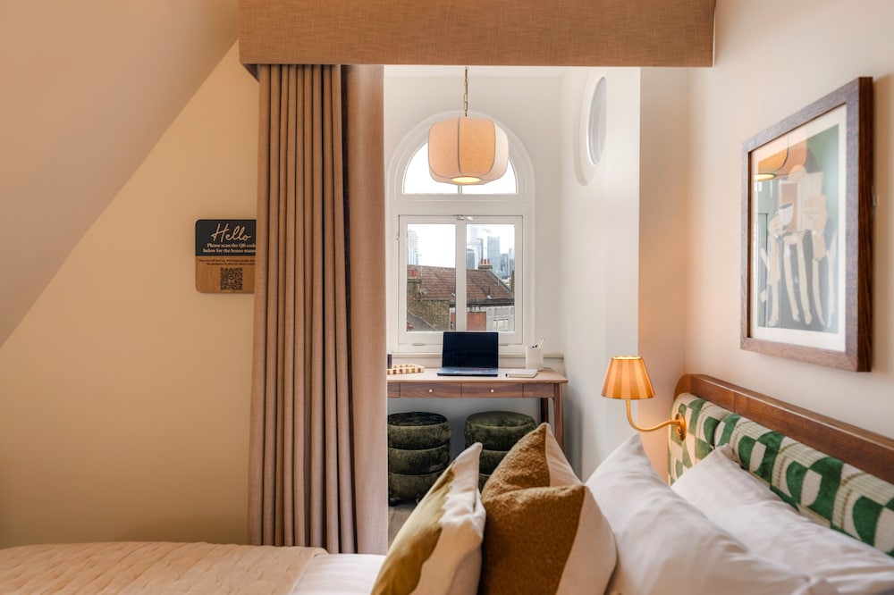 Tower Bridge Road Your Apartment