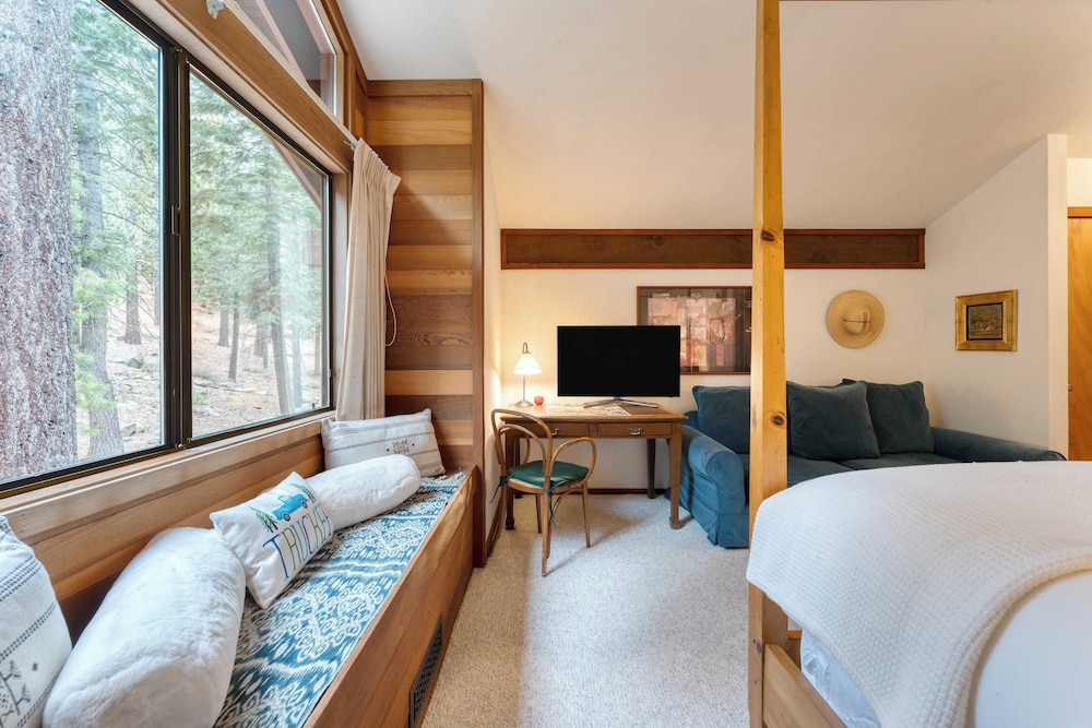 Northstar Hideaway by Avantstay 5mins to Skiing!