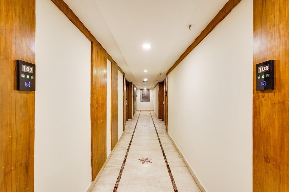 Luxury Urban Stays Near Chennai Airport