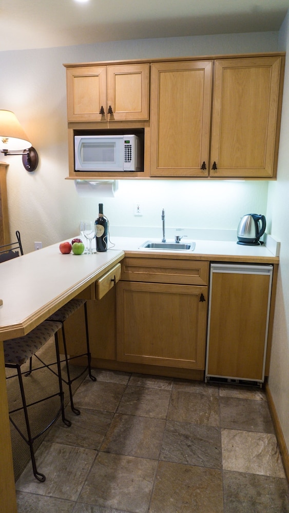 Lake Tahoe Vacations - Northstar Village 237 - Property Image 23