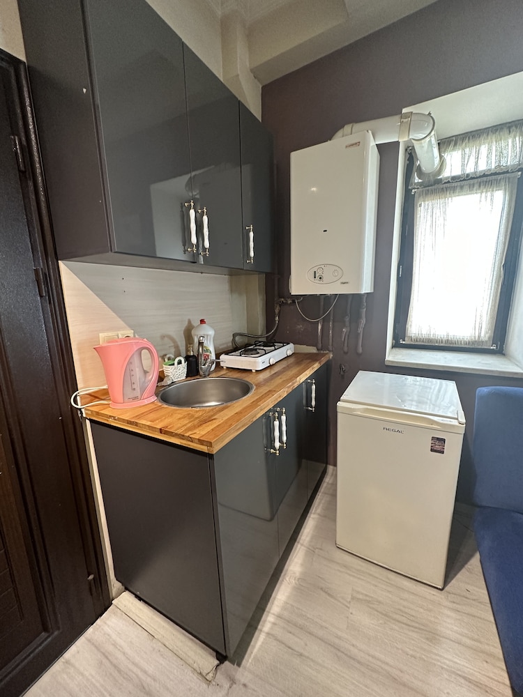 Green Bird Süit - Image 49