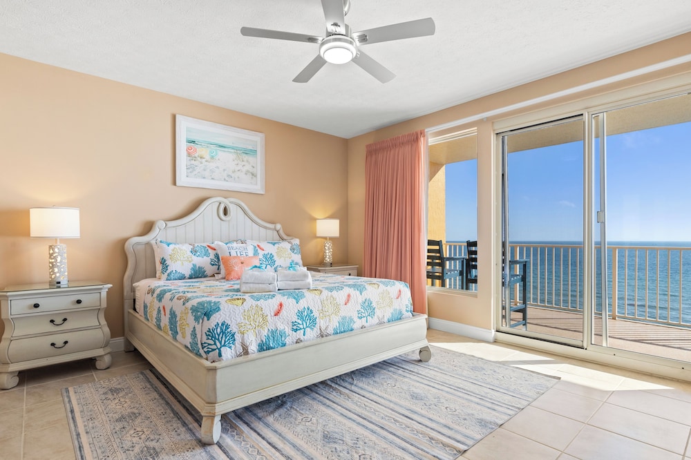 Treasure Shores3br Beachfront Corner Unit Sleeps 8 With Stunning Gulf Views!
