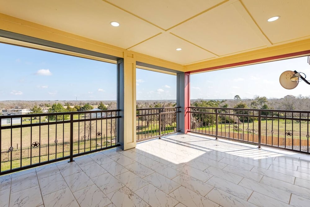 Luxury 3Story Private Pool 8BR Retreat