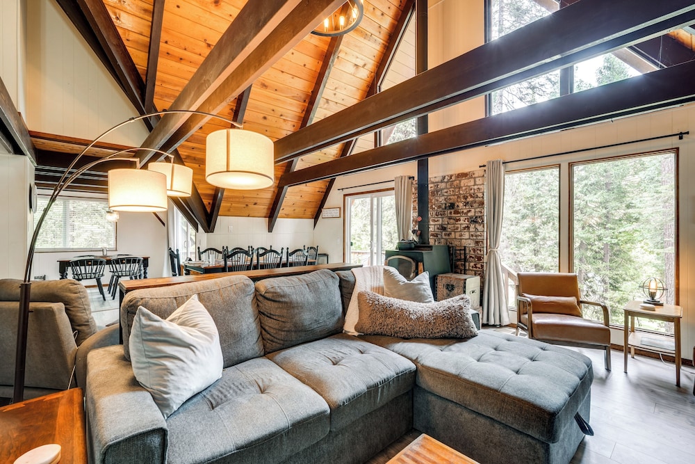 Sleek Blue Lake Springs Retreat w/ Deck & Yard!