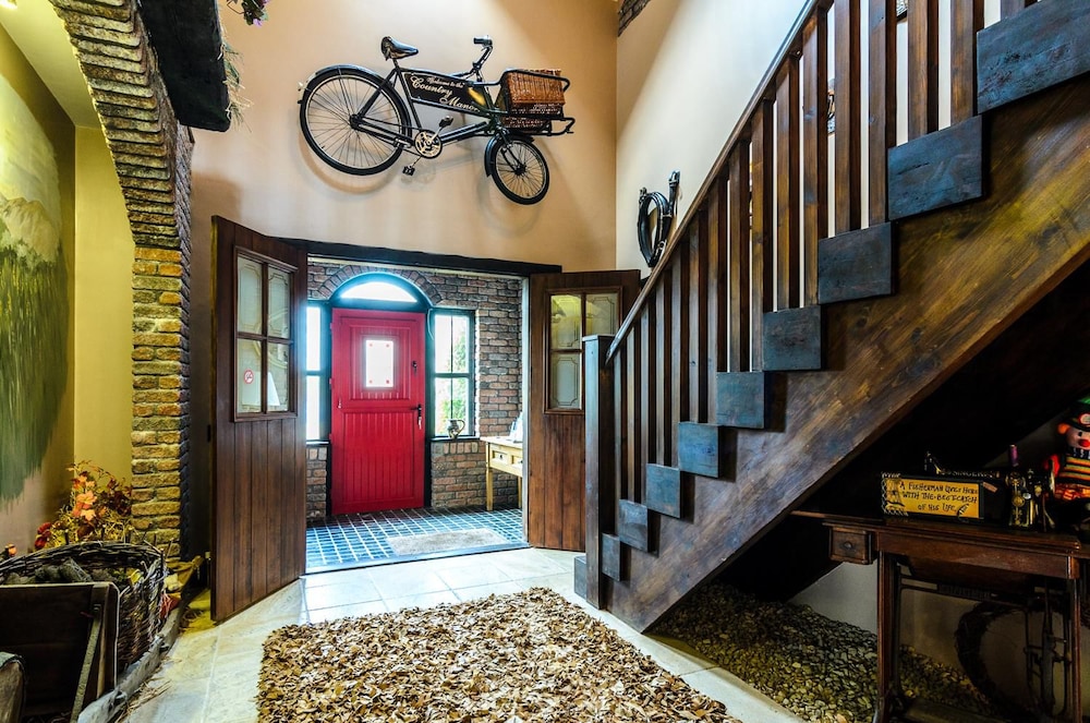 Kesh Country Manor