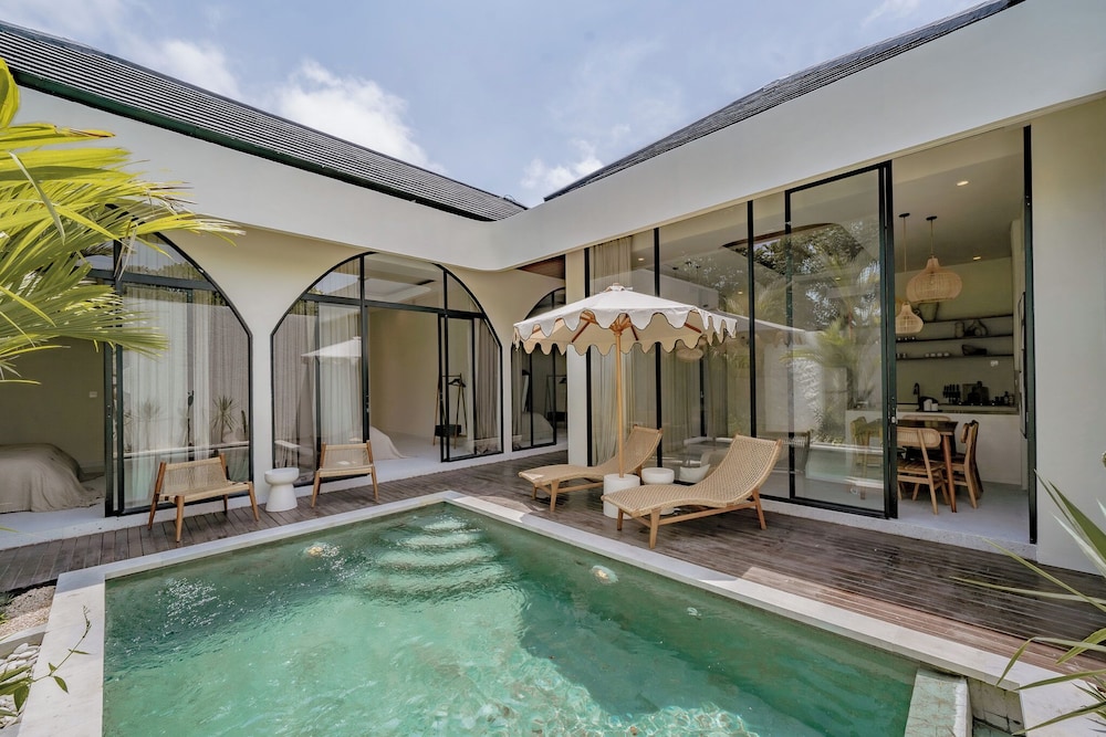 Casa Coco Pererenan