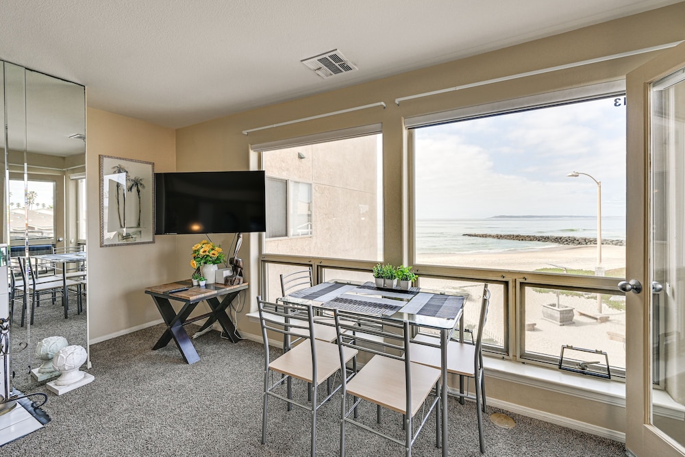 Ocean-view Imperial Beach Condo w/ Community Perks