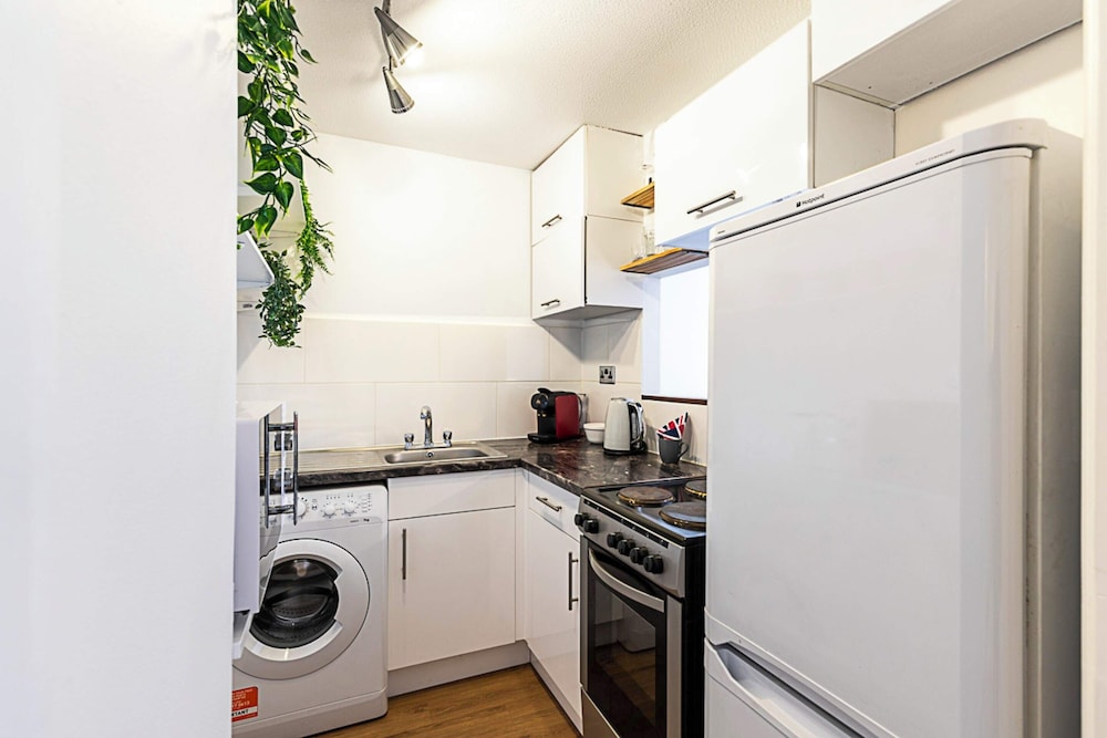 Charming One Bedroom Flat in Rotherhithe