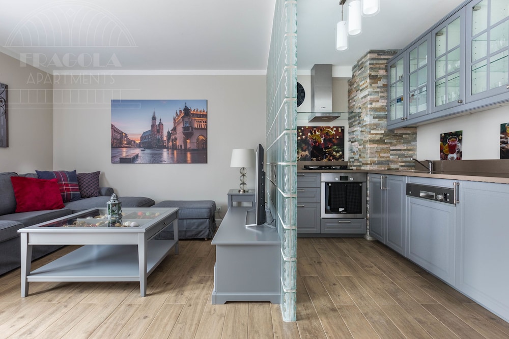 Fragola Apartments Old Town