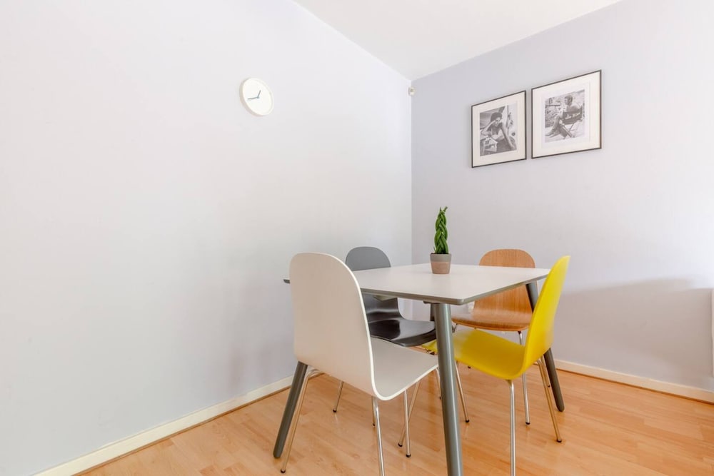 Spacious 1 Bedroom Apartment in Bermondsey