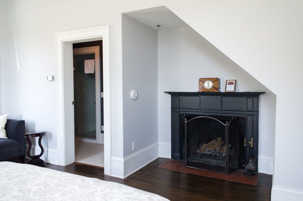 Lenox Vacations - Kemble Inn - Property Image 33