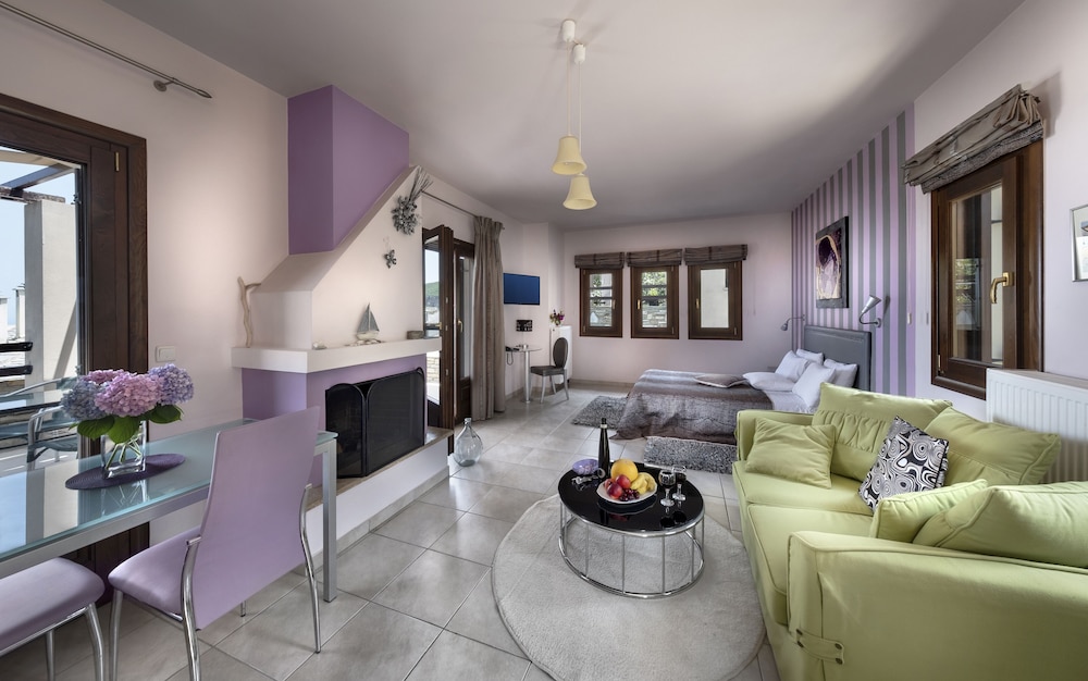 Petradi Hotel photo 2