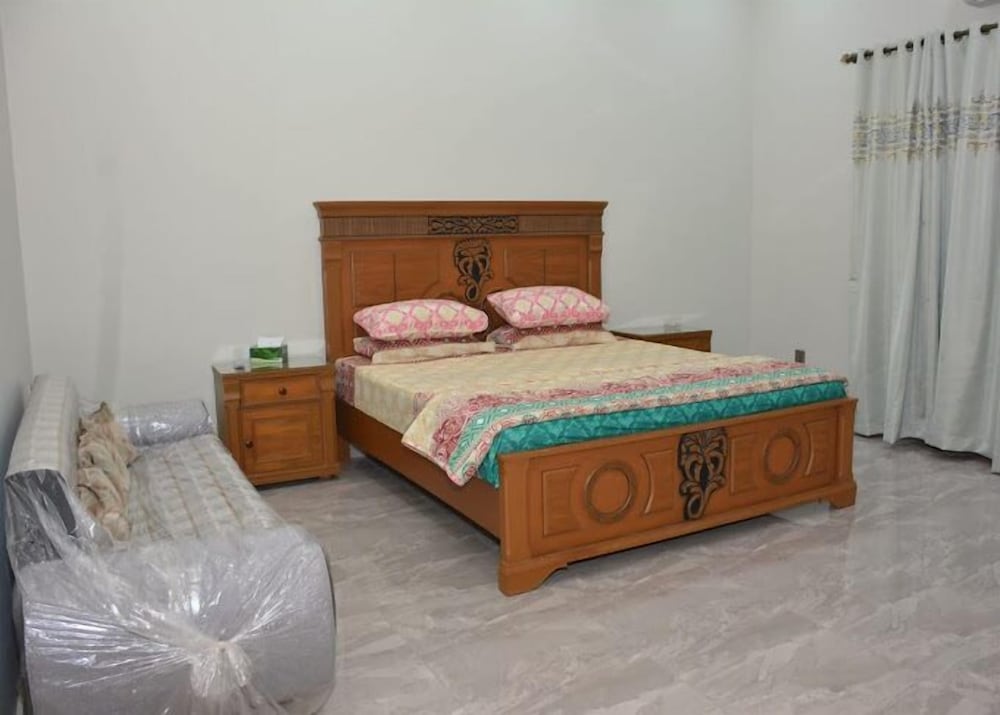 Modern Guest House view 4