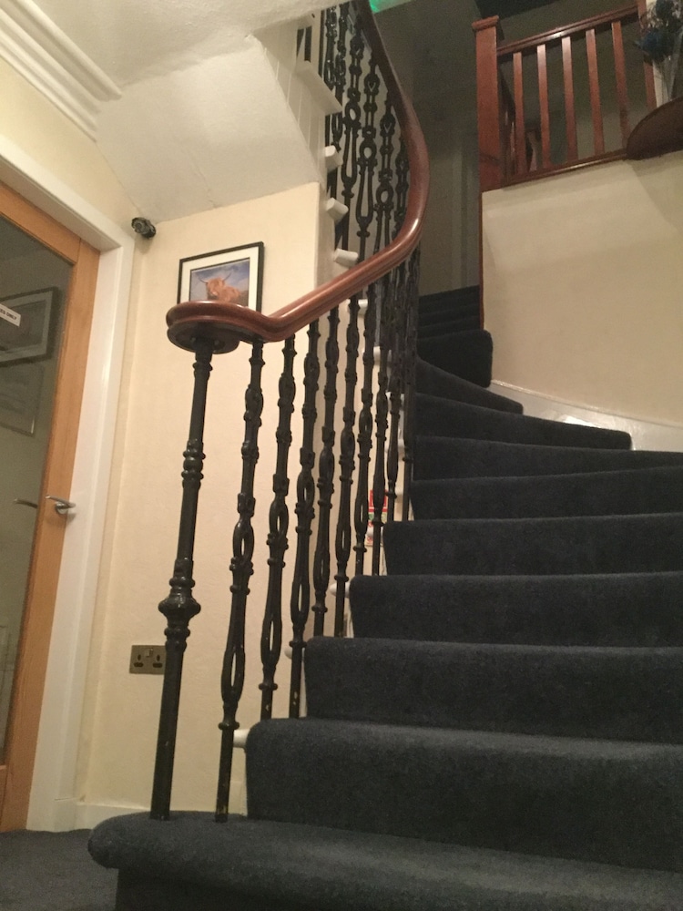 OYO Inverour Guest House