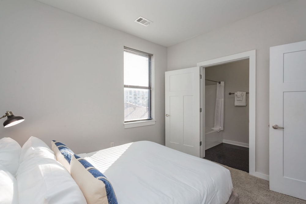 Cozysuites Musicrow Classy 1BR w Free Parking 09, Foto 66