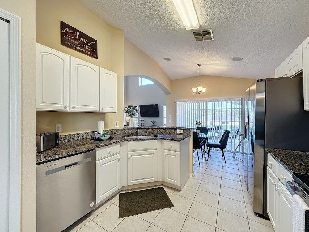 Emerald Island Four Bed Pool Home Close To Disney 4 Bedroom Villa