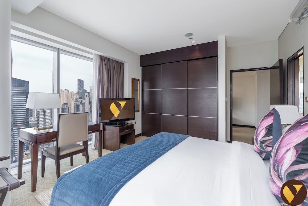 JW Marriott 26th Floor Marina Mall Acces