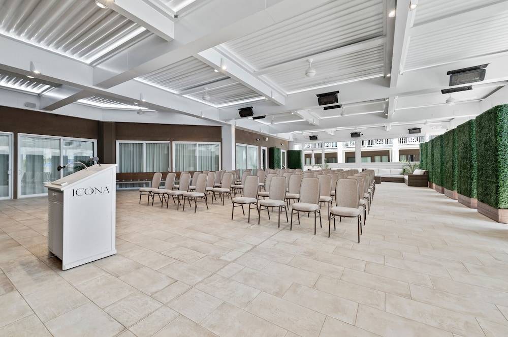 meeting & event spaces
