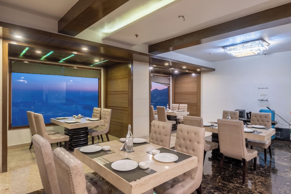 The Solitaire Resort by Lawrence Hotels