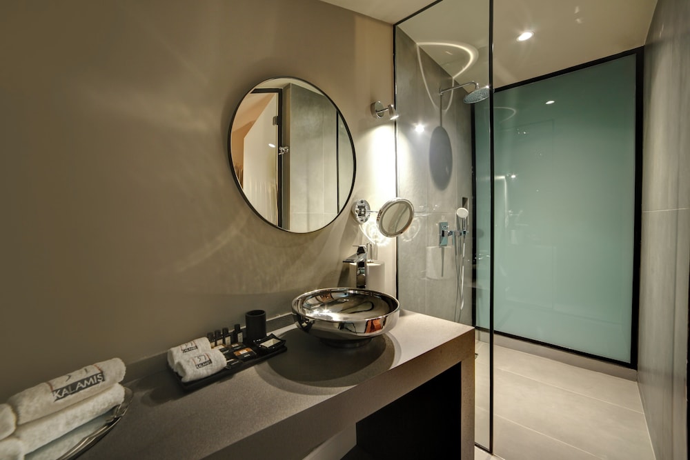 39 Kalamış Marina Oteli - Image 72