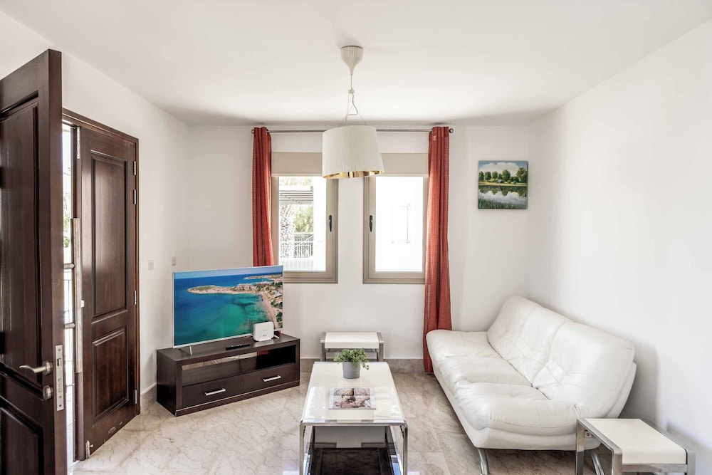 Villa Prosperity