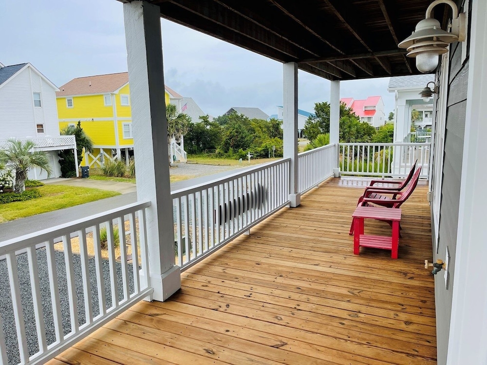 Compass Rose 4 Bedroom Home by RedAwning