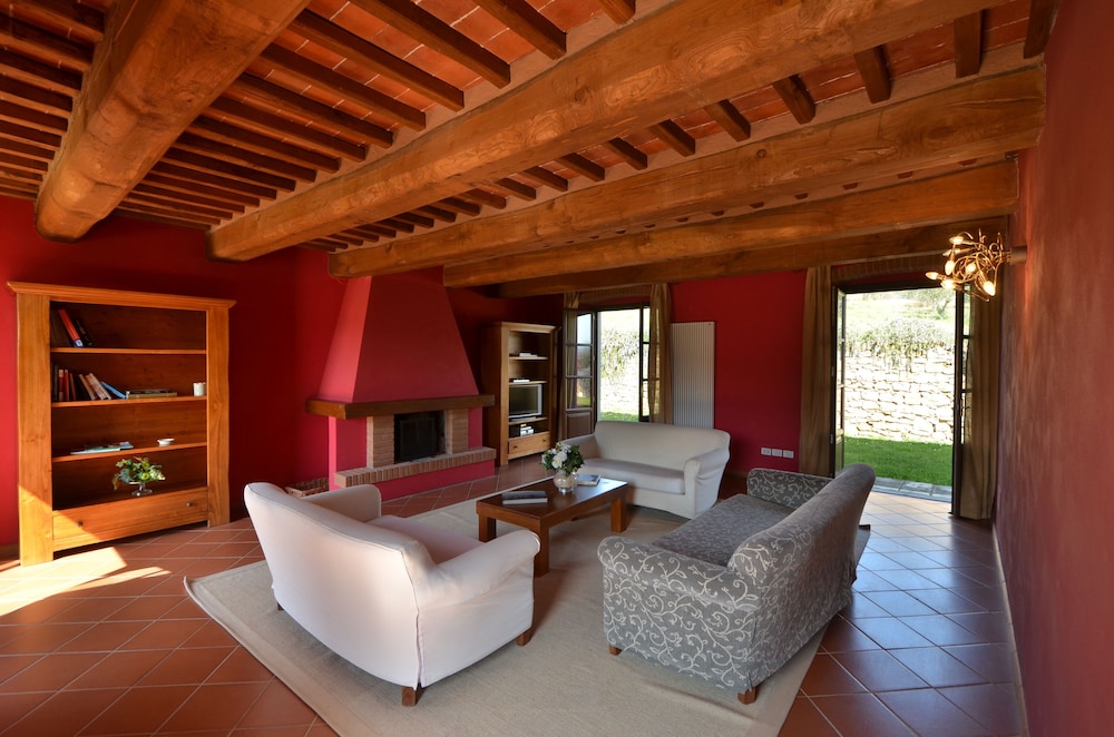 Poggio Cennina Resort