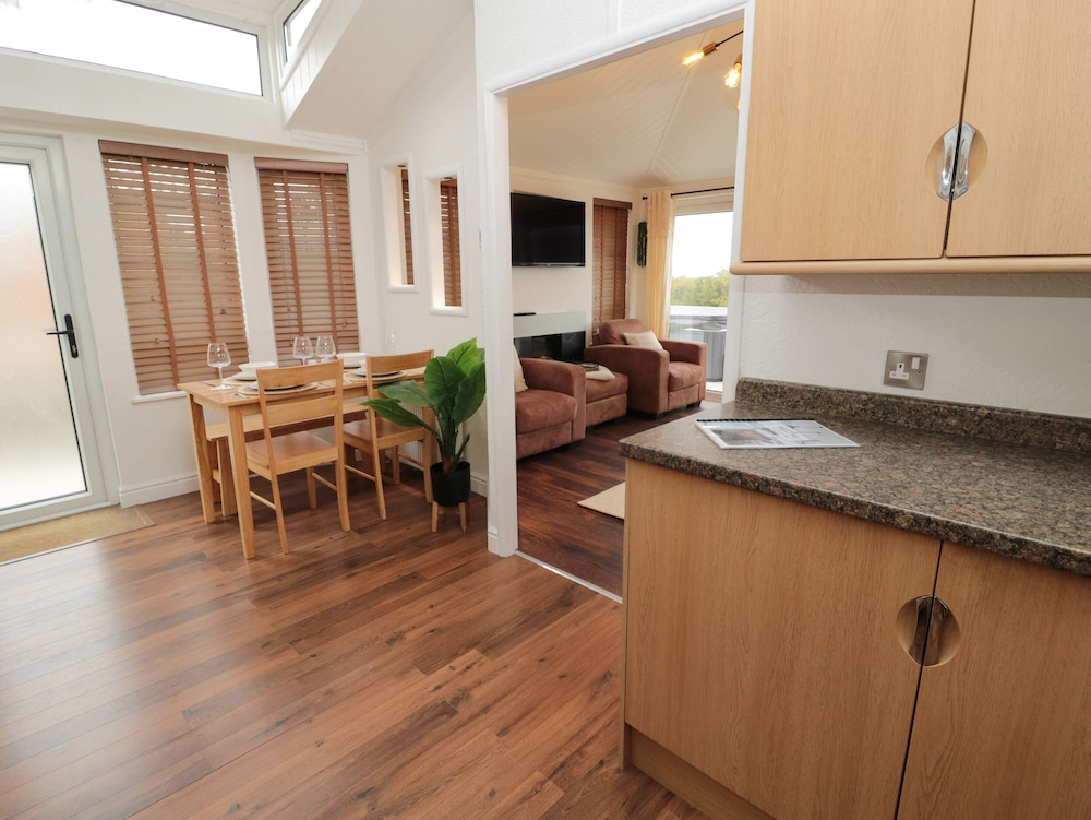 Woodland View Lodge