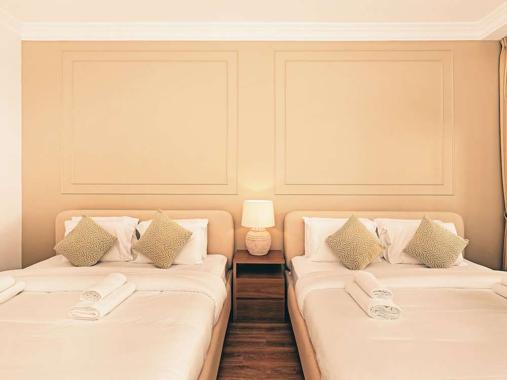 New Fairmont Residences by Propigo