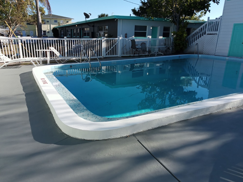 Swashbuckler Motel