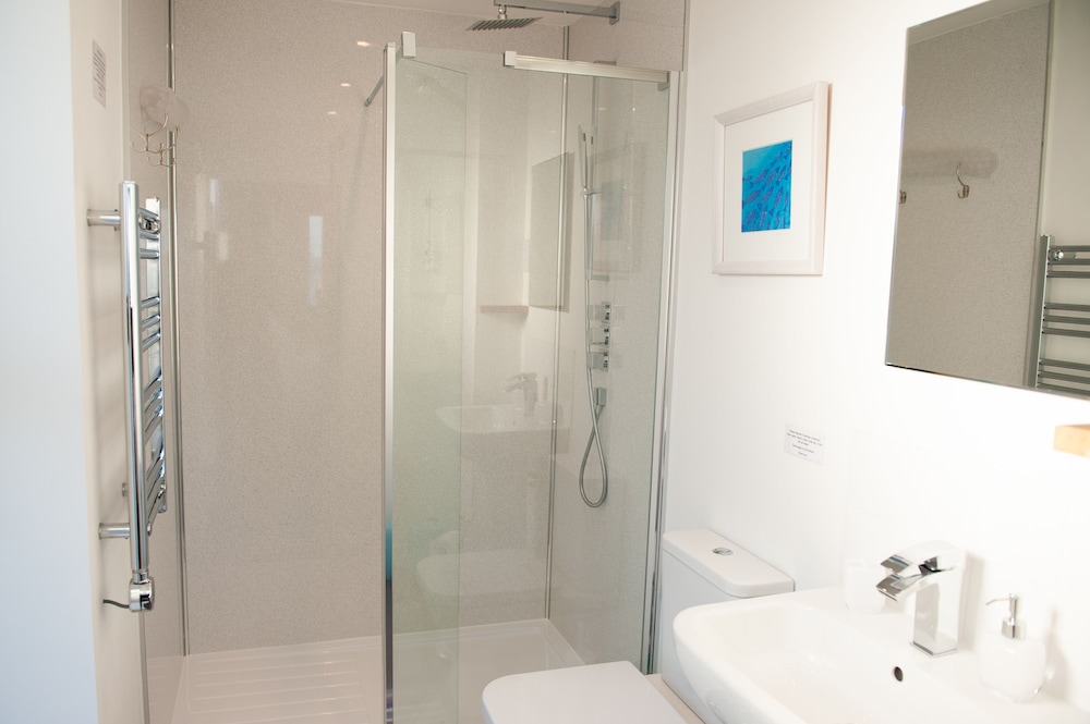 Croft 7 Geary Self Catering Studio view 3
