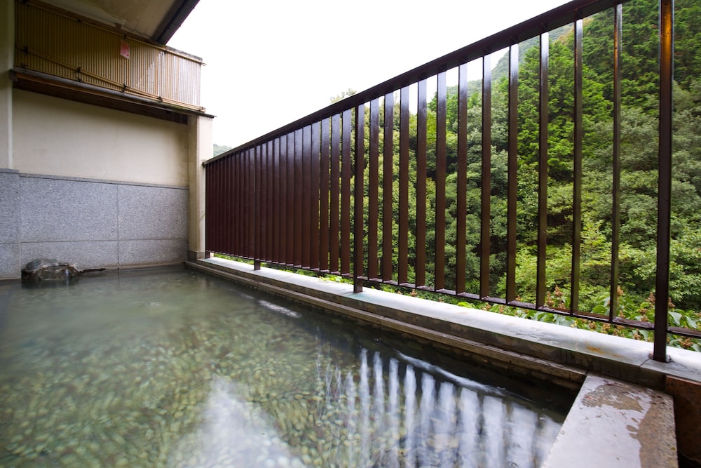 Inunakisan Grand Hotel Kisenkaku