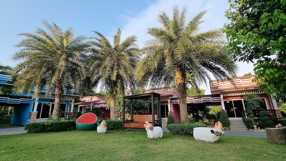 Baan Suan Meetang Resort