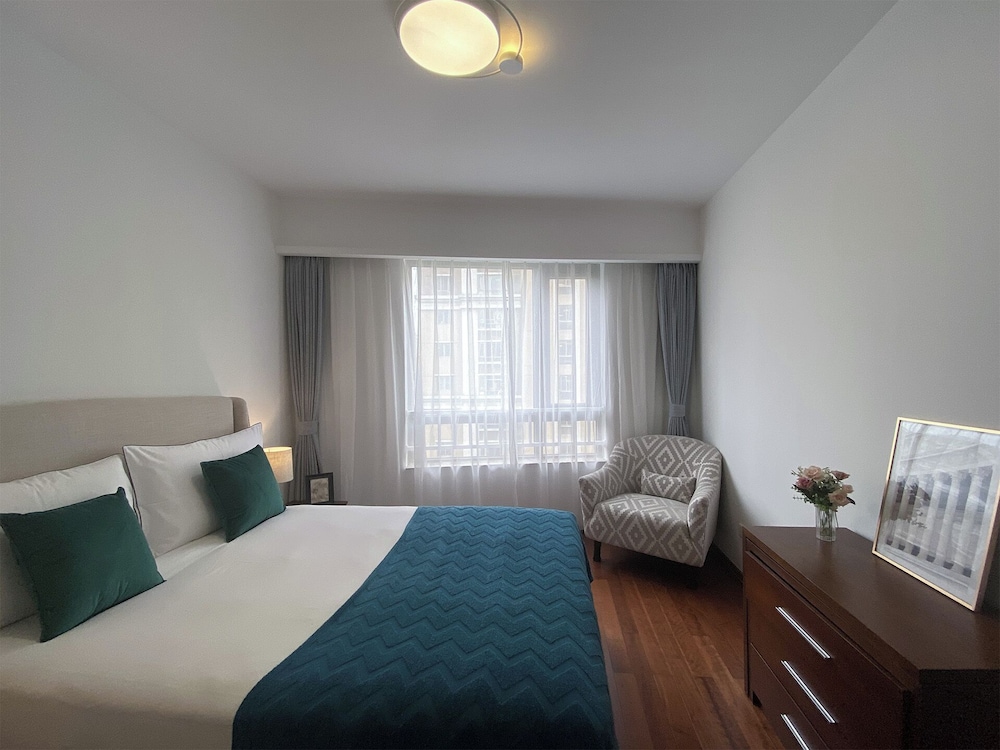 Tyms 2BR Apt Gubei CBD Near Takashimaya