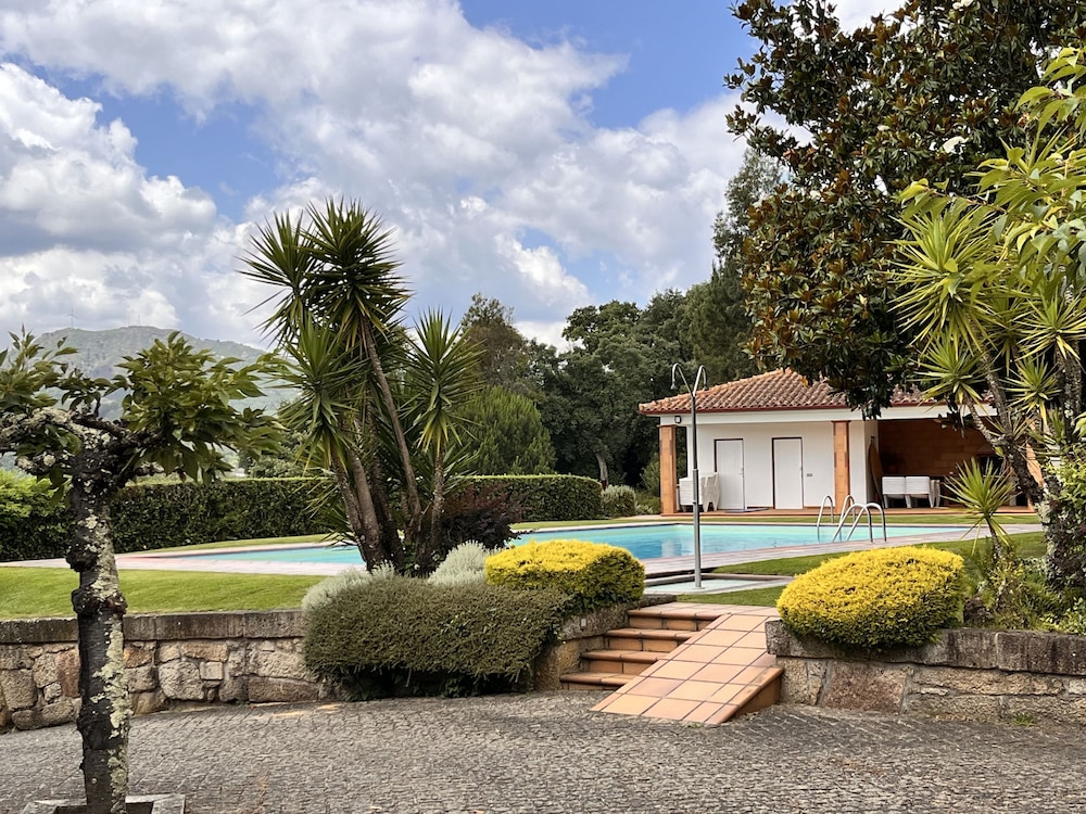 Nomad s Country - Cimo de Vila The Valley Terrace