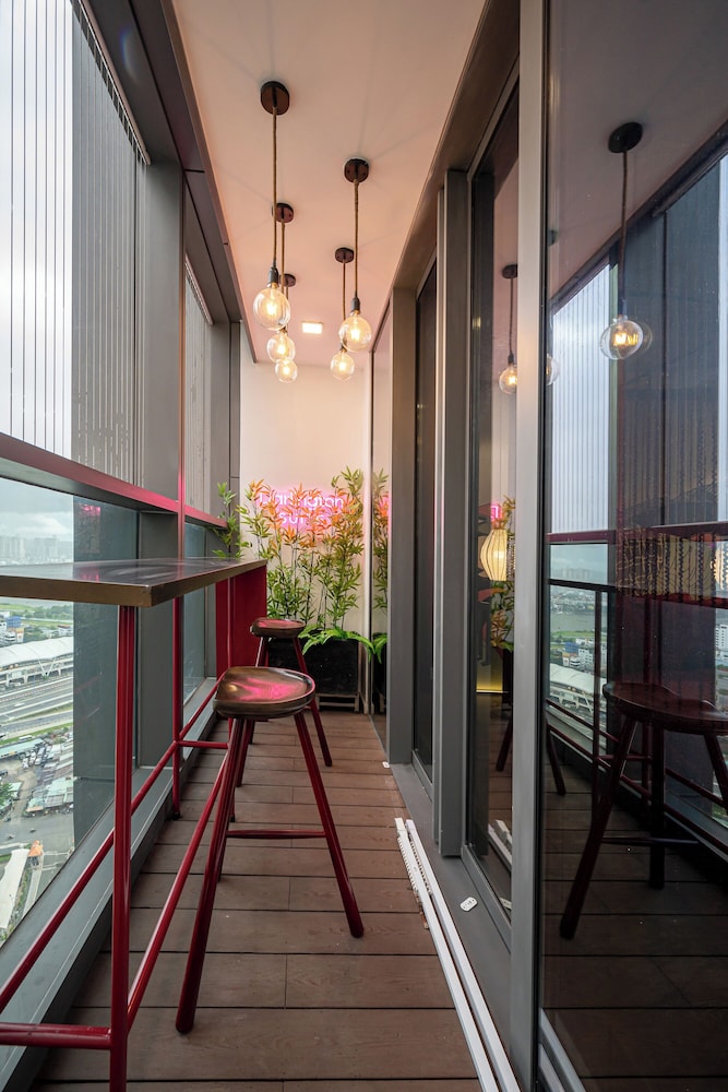 Landmark 81 & Vinhomes - ZEN Saigon Citypoint.