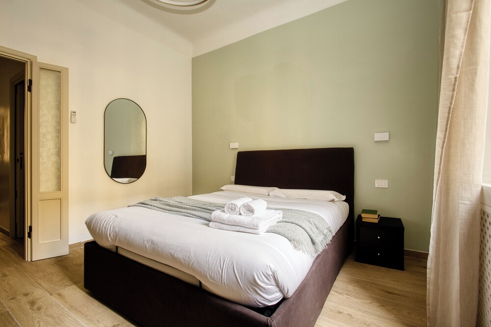 Modern flat near the Centre of Milan