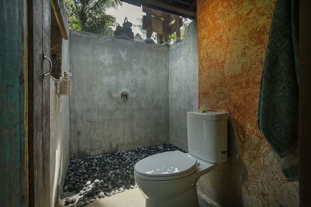 Tepi Sawah Lodge