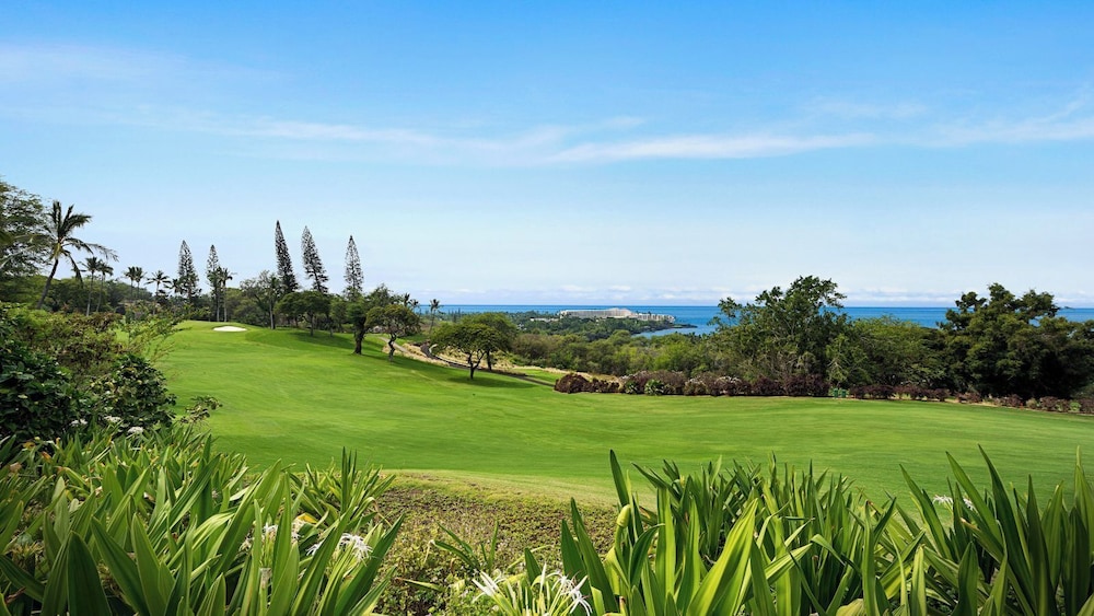 Great Ocean and Golf Course Views - No Stairs - Vrkcv