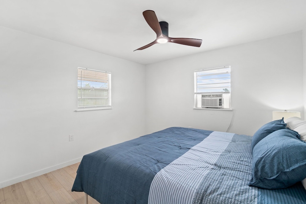 The Beach Bungalow by Book That Condo