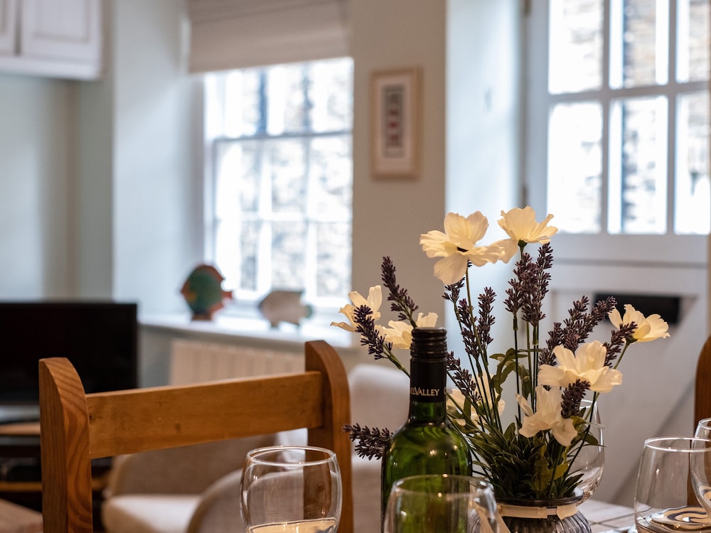Cobble Cottage view 3