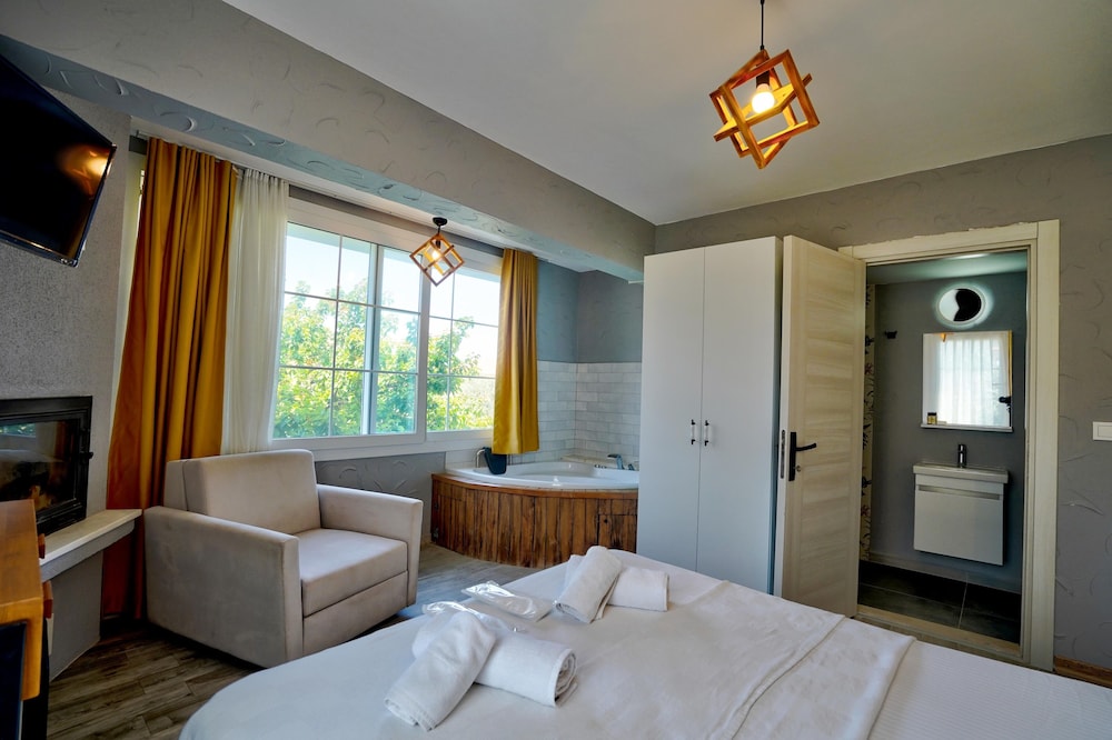 Lamira Suites Alacati - Image 14