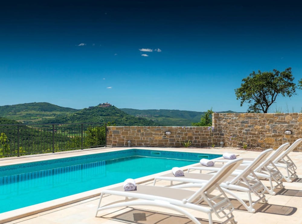 Authentic Villa Banić