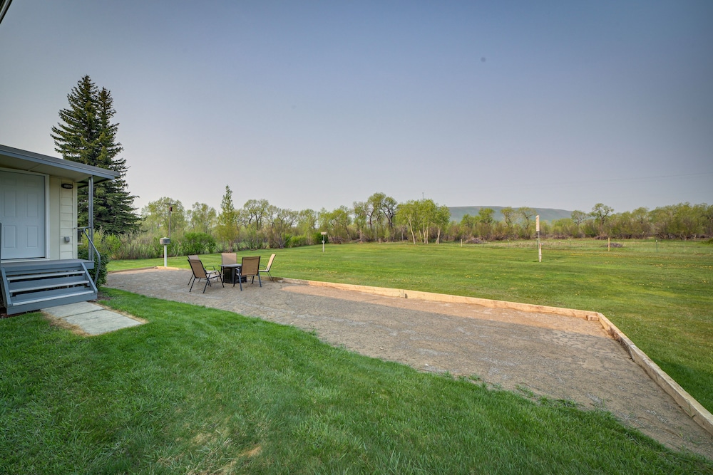 Cozy Montana Retreat w/ Patio, Grill & Fire Pit! view 4