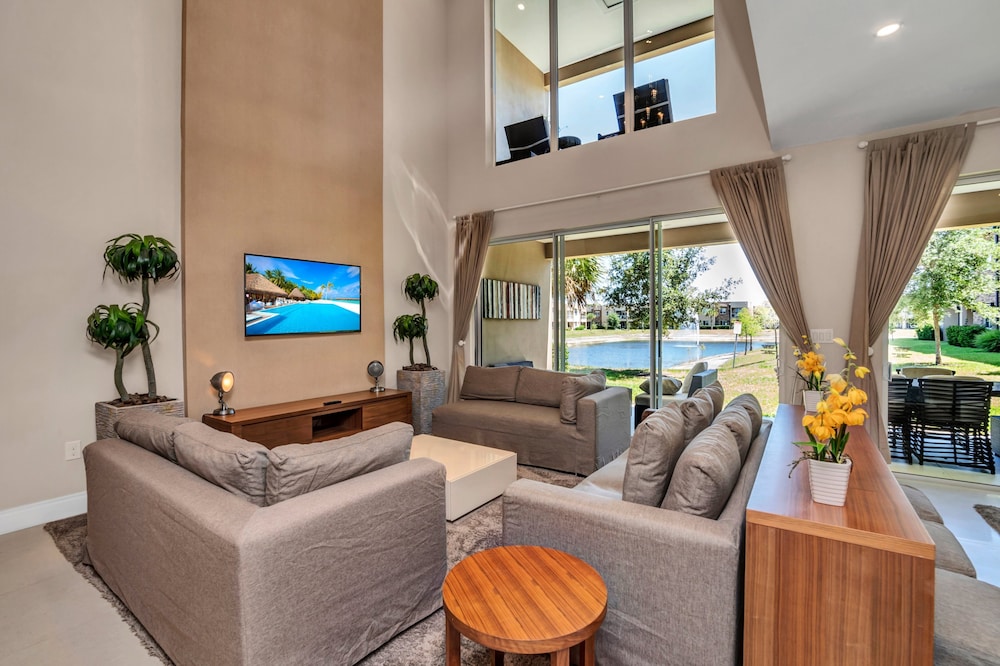 Modern Magic Village Resort Townhouse 7620 - Image 2