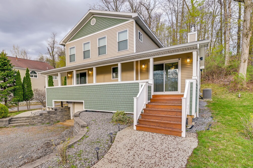 Saratoga Springs Vacation Rental w/ Lake Views!