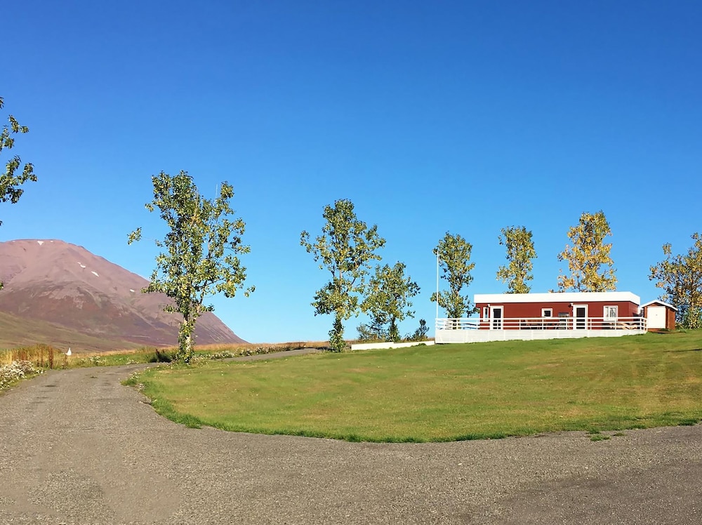Höfði Cottages