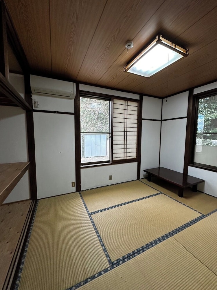 ASOBIYA HOUSE IKI
