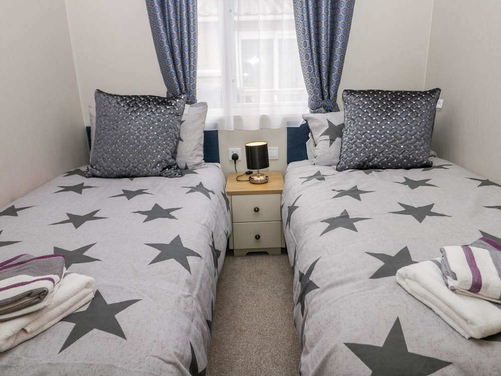 Cayton Pines Lodge at Cayton Bay Holiday Park view 3